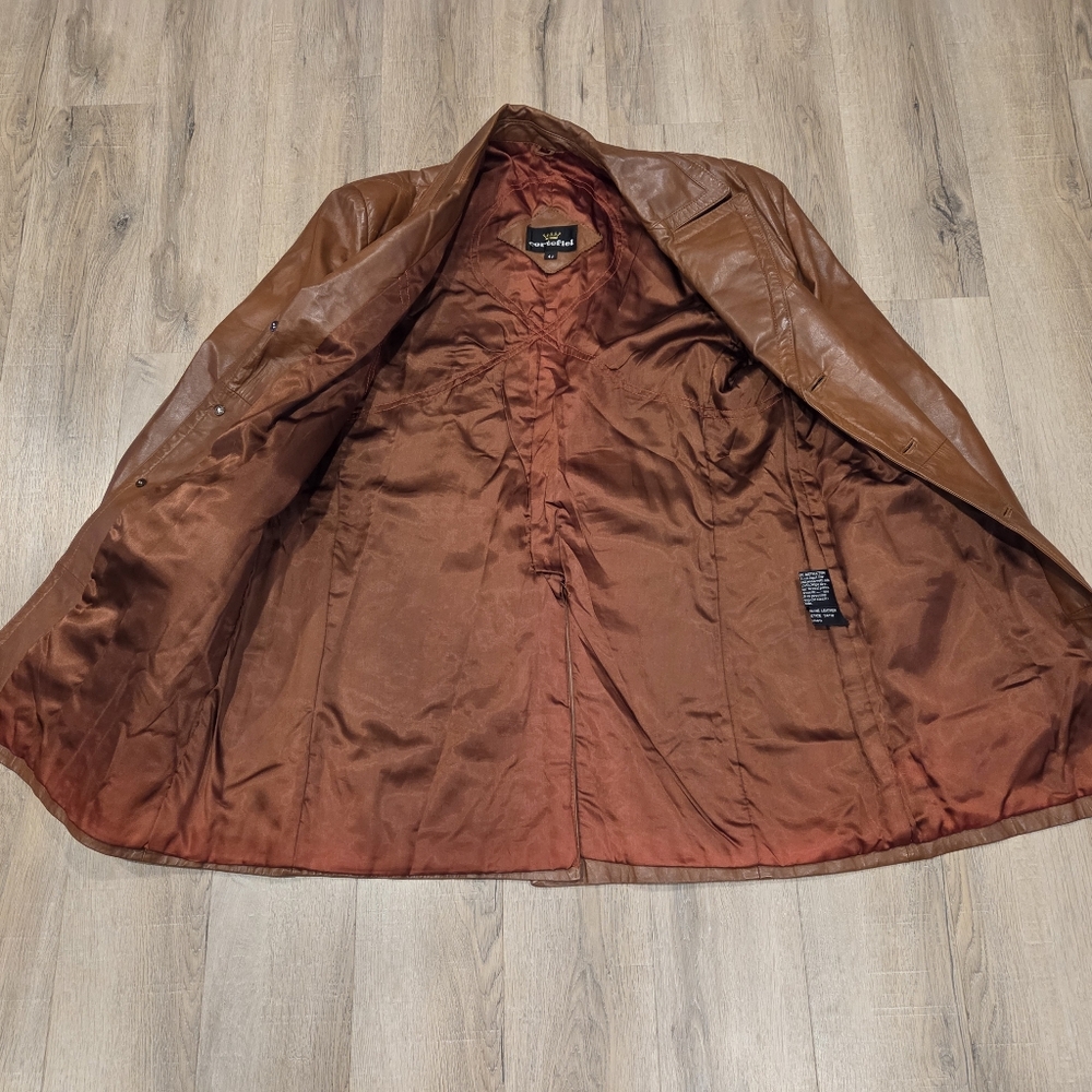 Men's Cortefiel Vintage Brown Leather Coat - Picture 3 of 10